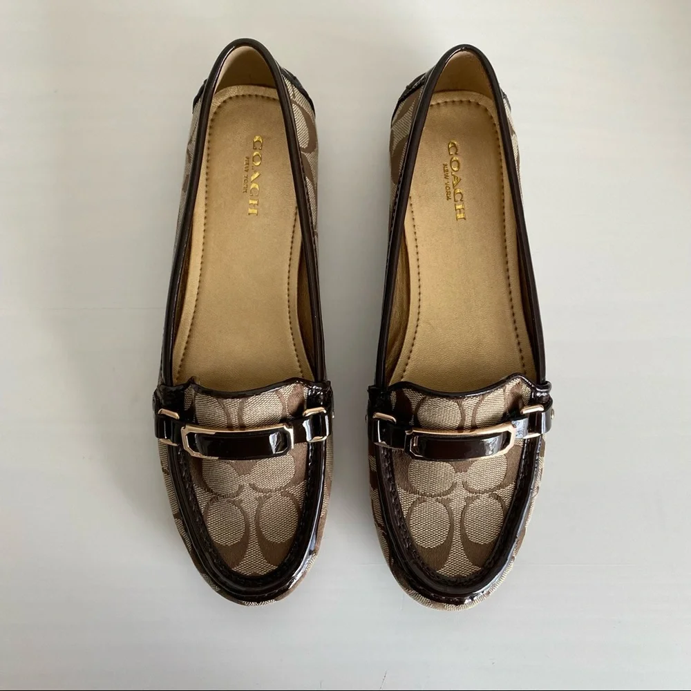 NEW Coach, Brown/Gold Signature Felisha Slip On Loafers, Size 8 - Picture 2 of 8